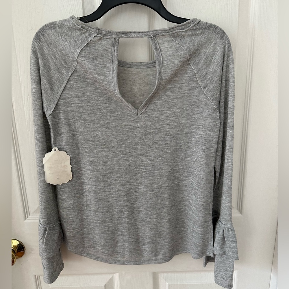 NWT Altar'd State Gray Lace Detail Top with Bell Sleeves - Picture 7 of 10